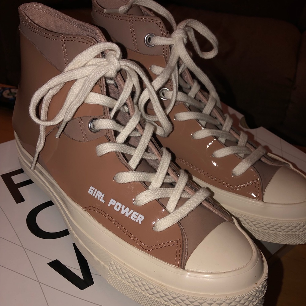 Converse